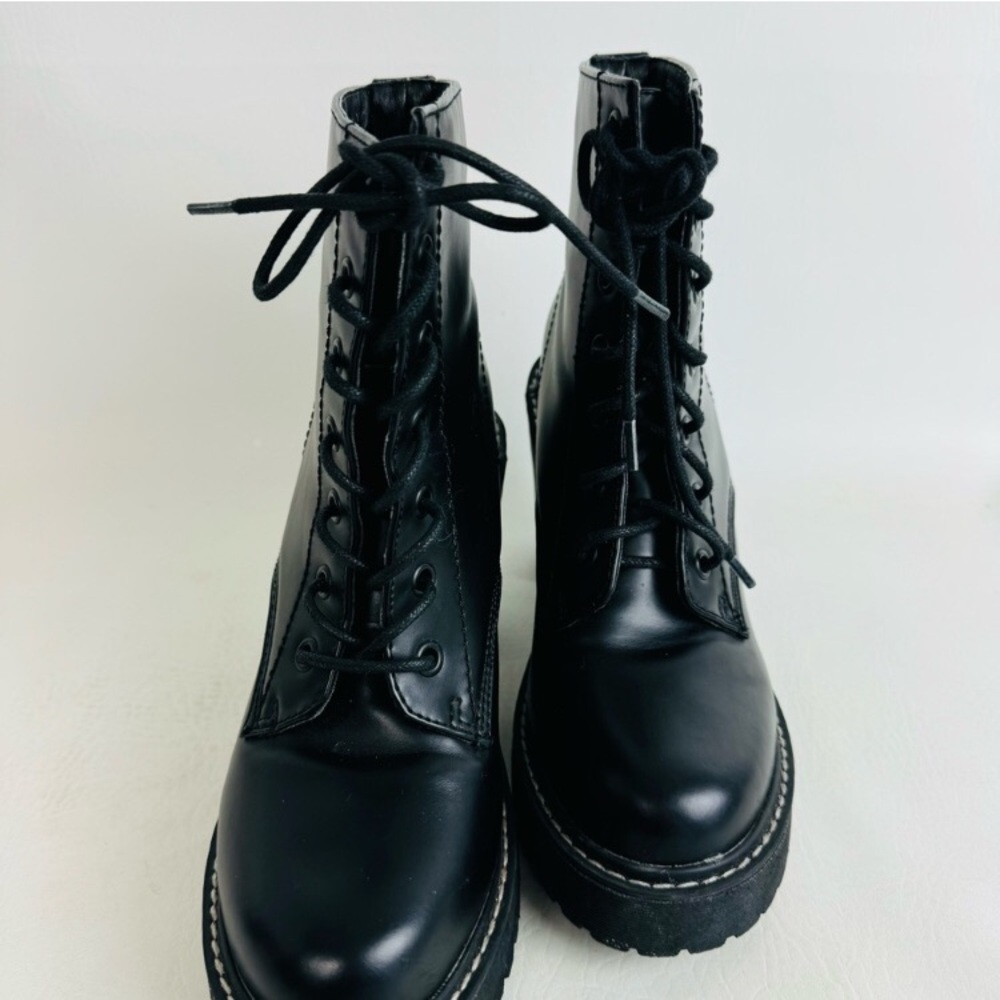 Madden Girl Archiee combat boots platform leather lace up Y2K - Picture 2 of 6